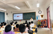 雅周镇中心小学开展英语期末复习专题研讨活动